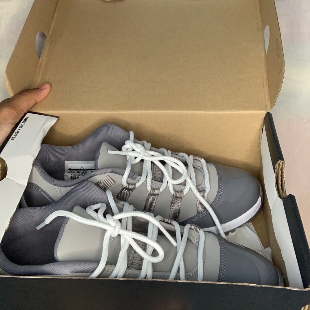 Jordan 11 Retro Low BP